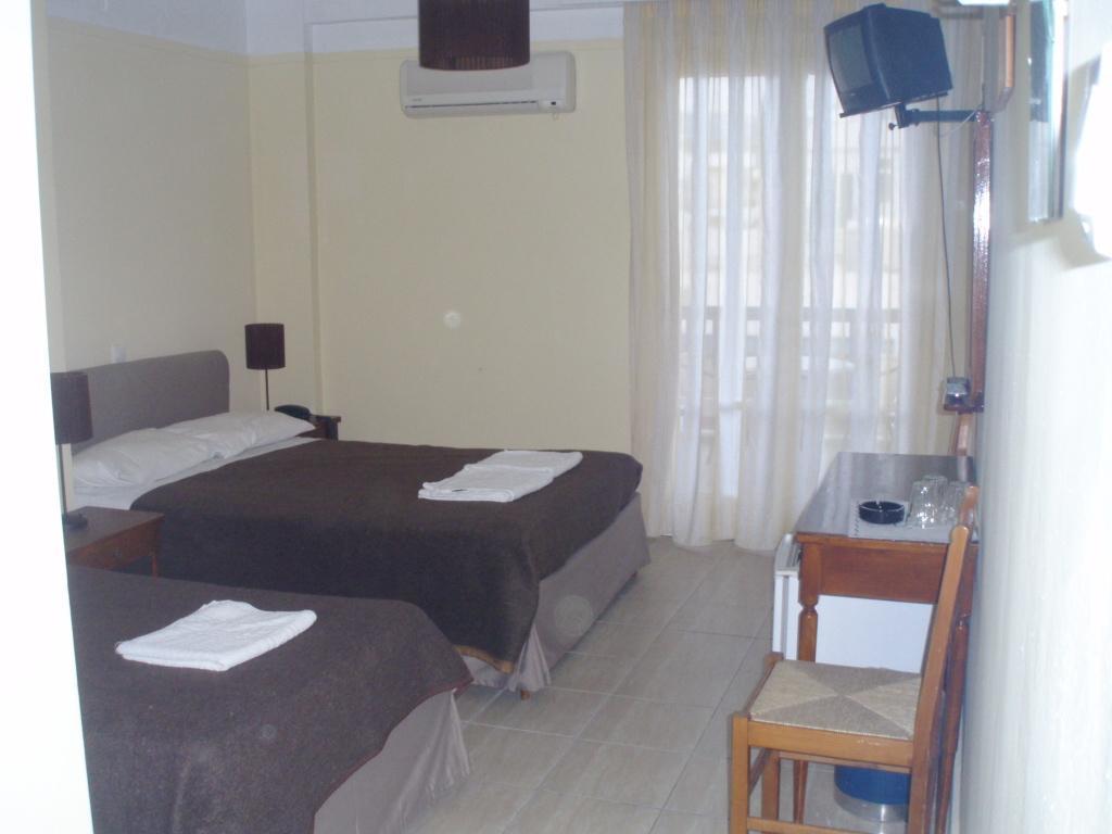 Delfinia Tinos Quarto foto